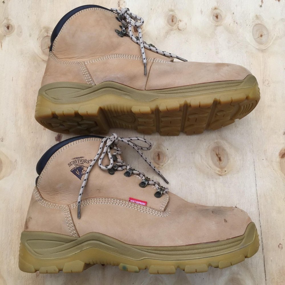 Men's Survivors Water Proof Work Brown Size 12W